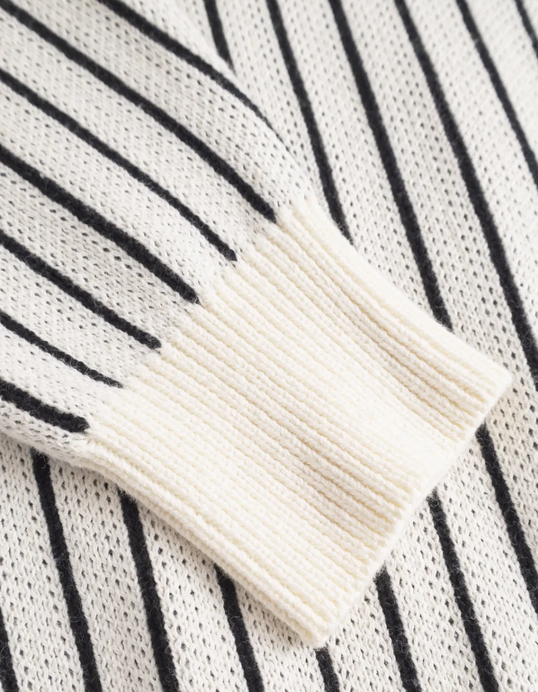 Les Deux Yale Pinstripe Round Neck Knit | Knitwear