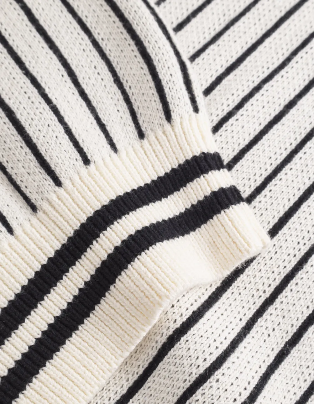Les Deux Yale Pinstripe V-Neck Knit Vest | Knitwear